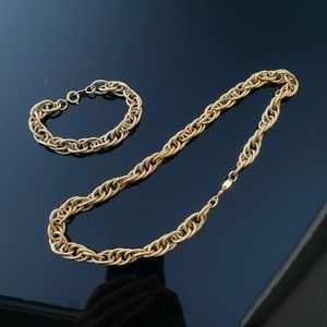 Gold Necklace and Bracelet Set